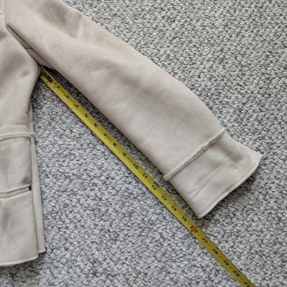 LEI Women's (Size Large)Cream/Tan Faux-Suede Teddy Jacket With Shearling Lining - Picture 3 of 16